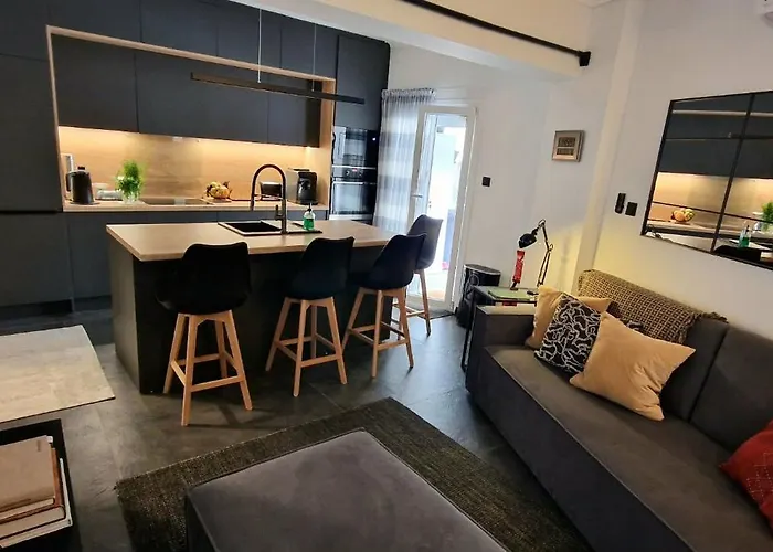 Apartment Stylish Olive Tree Garden In Ano Poli *