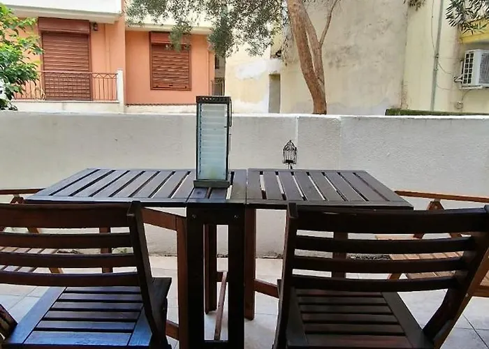 Stylish Olive Tree Garden In Ano Poli Apartment Thessaloniki