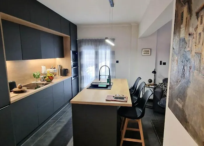 Stylish Olive Tree Garden In Ano Poli * Салоники