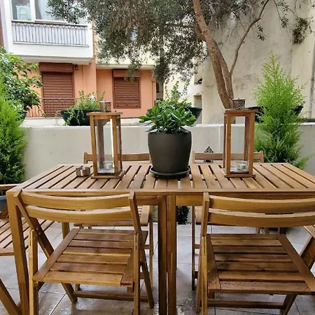 Daire Stylish Olive Tree Garden In Ano Poli